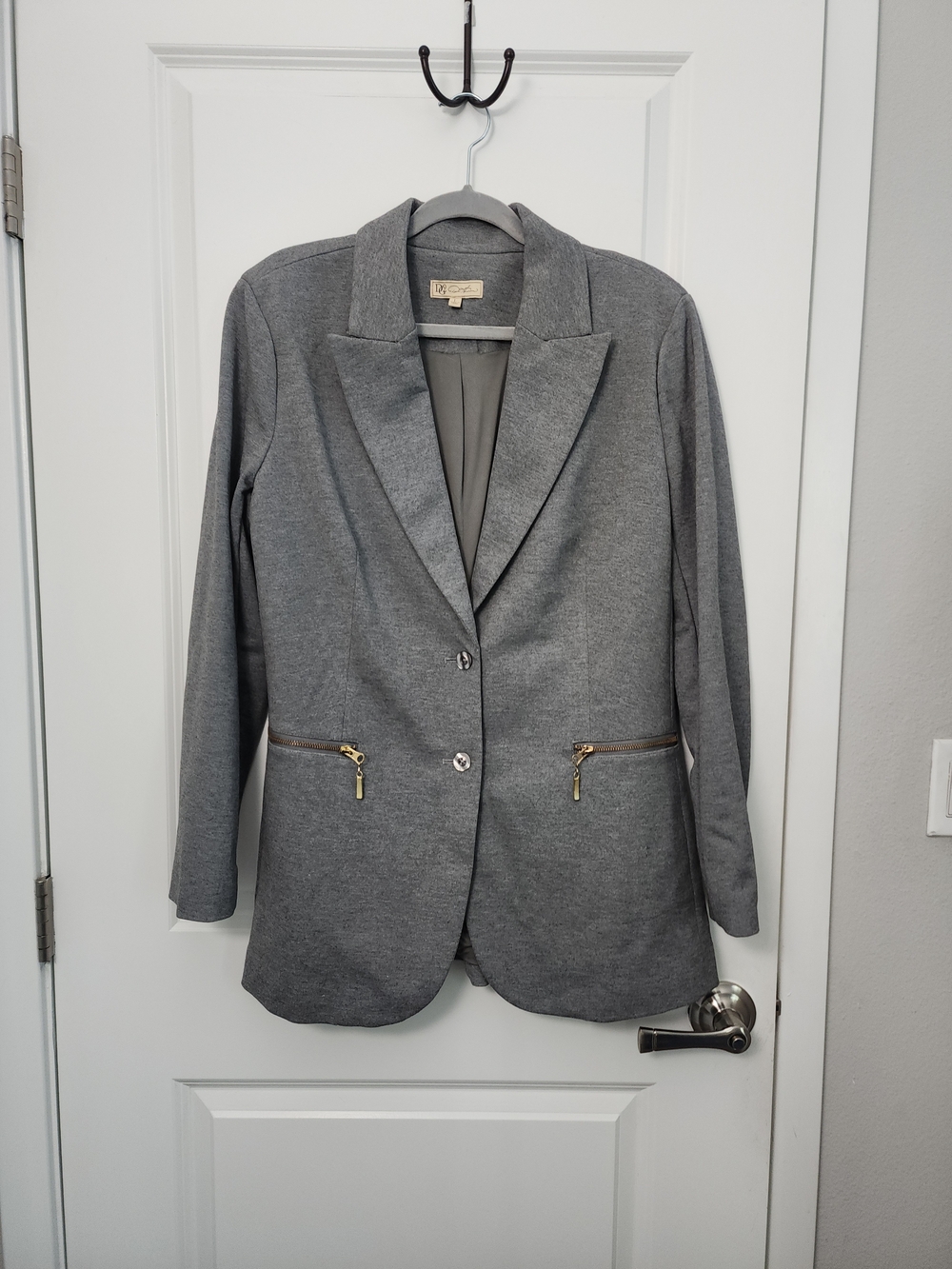 DG2 by Diane Gilman Gray Ponte Kniy Stretch Blazer with Gold Zippers